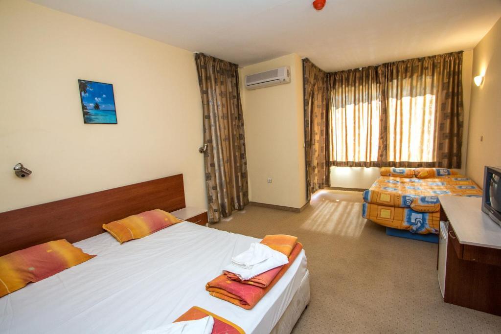 Salena Hotel Πριμόρσκο Δωμάτιο φωτογραφία