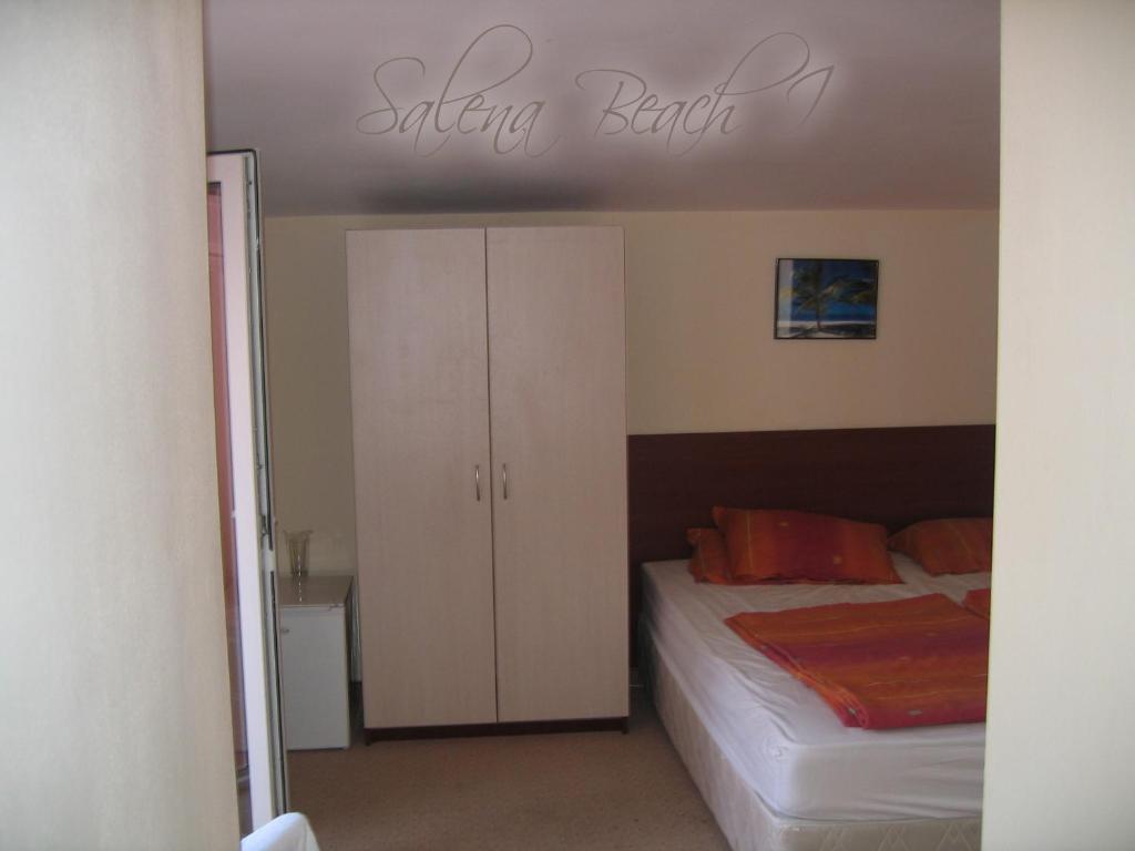 Salena Hotel Πριμόρσκο Δωμάτιο φωτογραφία